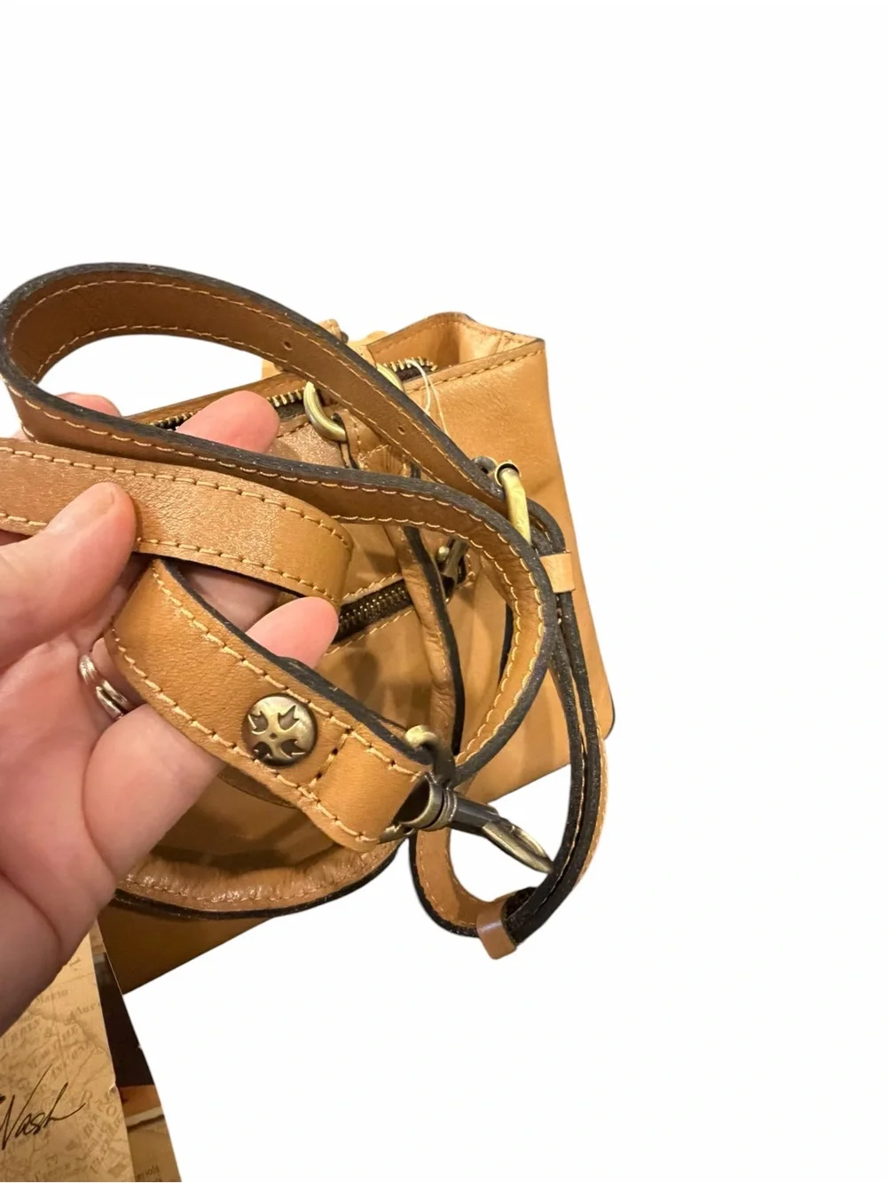 Patricia Nash Angela Naturals Seashell Kisslock‎ Leather Handbag NEW DISTRESSED